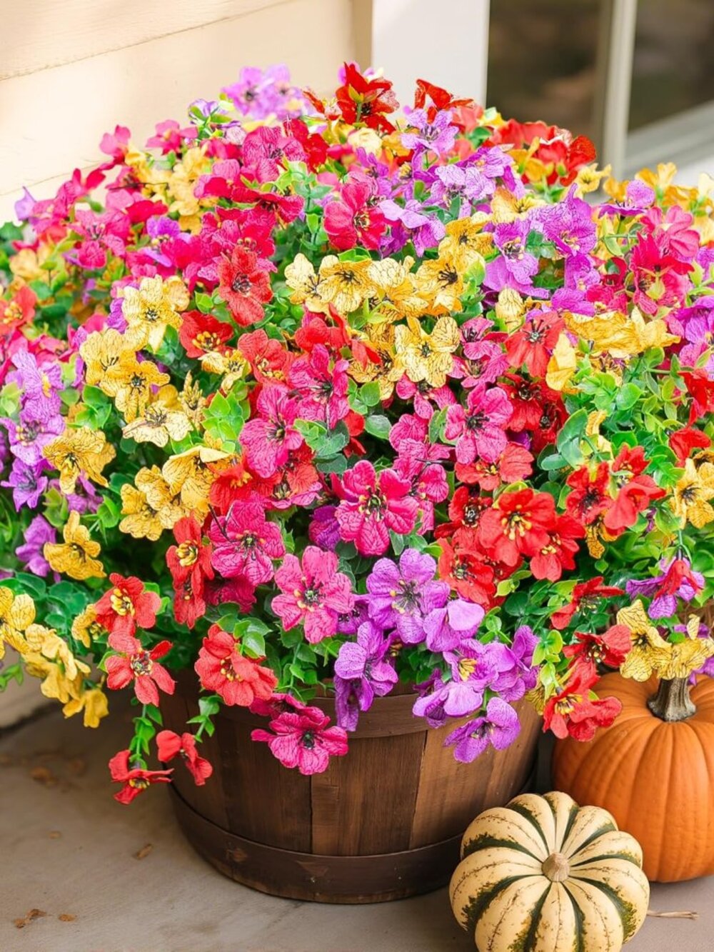 Daisy Artificial Flowers for Outdoors Decor, 12 Bundles Faux Daisy with Eucalypt